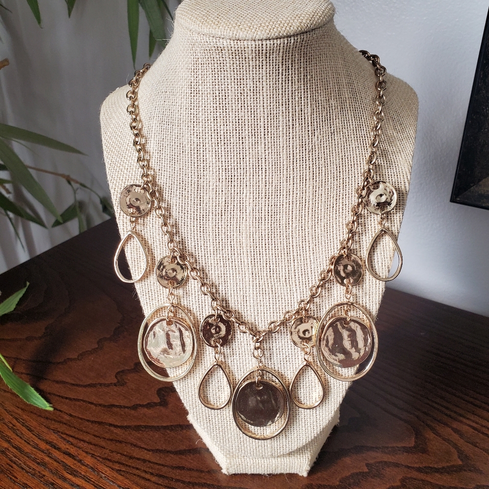 NWT Chico's Gold Chain Drop Dangle Necklace